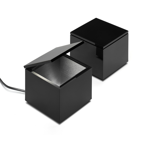 Lampada da tavolo Cuboluce Led nero di Cini & Nils in tecnopolimeri. Per interni SKU:138L